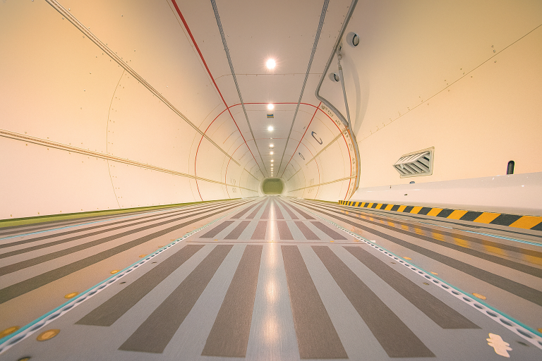 ATR72-600F Cargo Hold